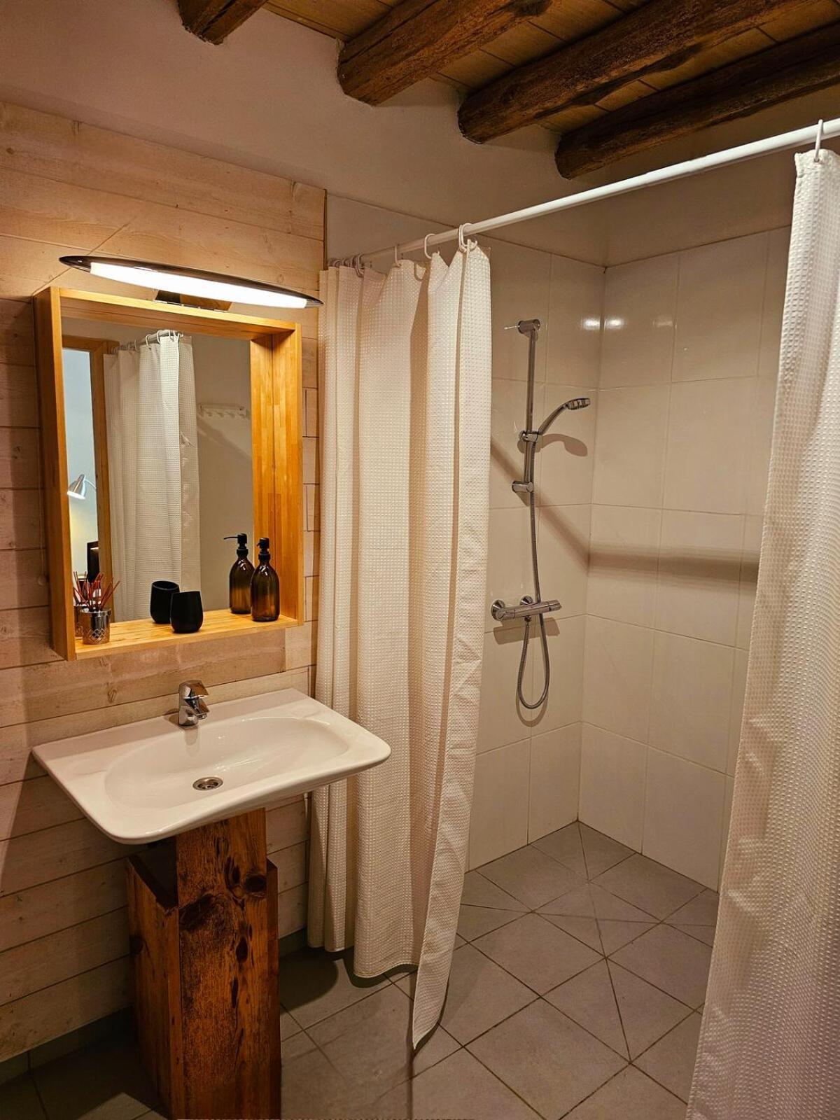 La Cote Monsieur Guest House Sanvigne Ngoại thất bức ảnh